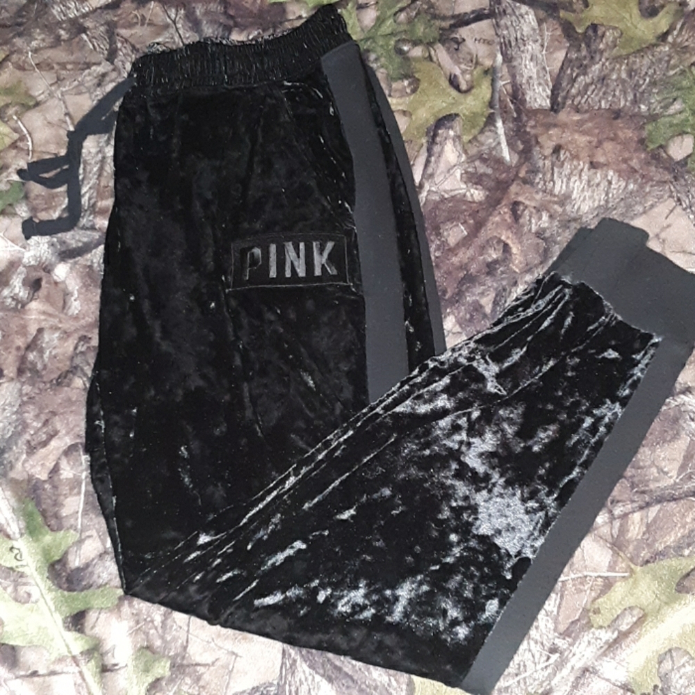 Pink VS crushed velvet skinny jogger